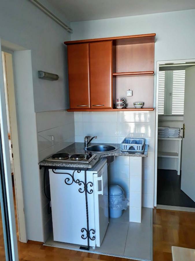 Apartments Andela Sveti Filip i Jakov Exterior foto